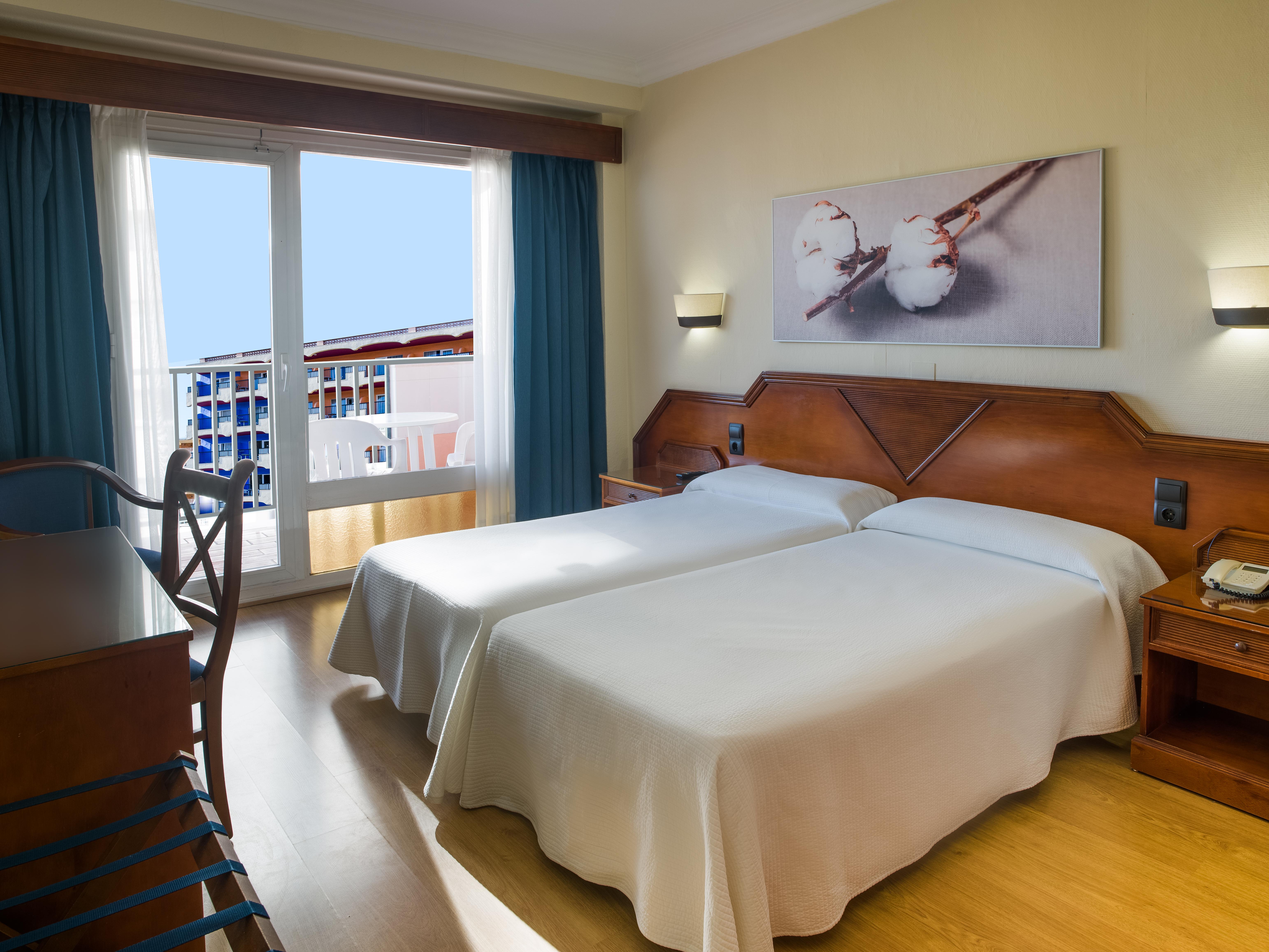Hotel Monarque Fuengirola Park Exterior photo