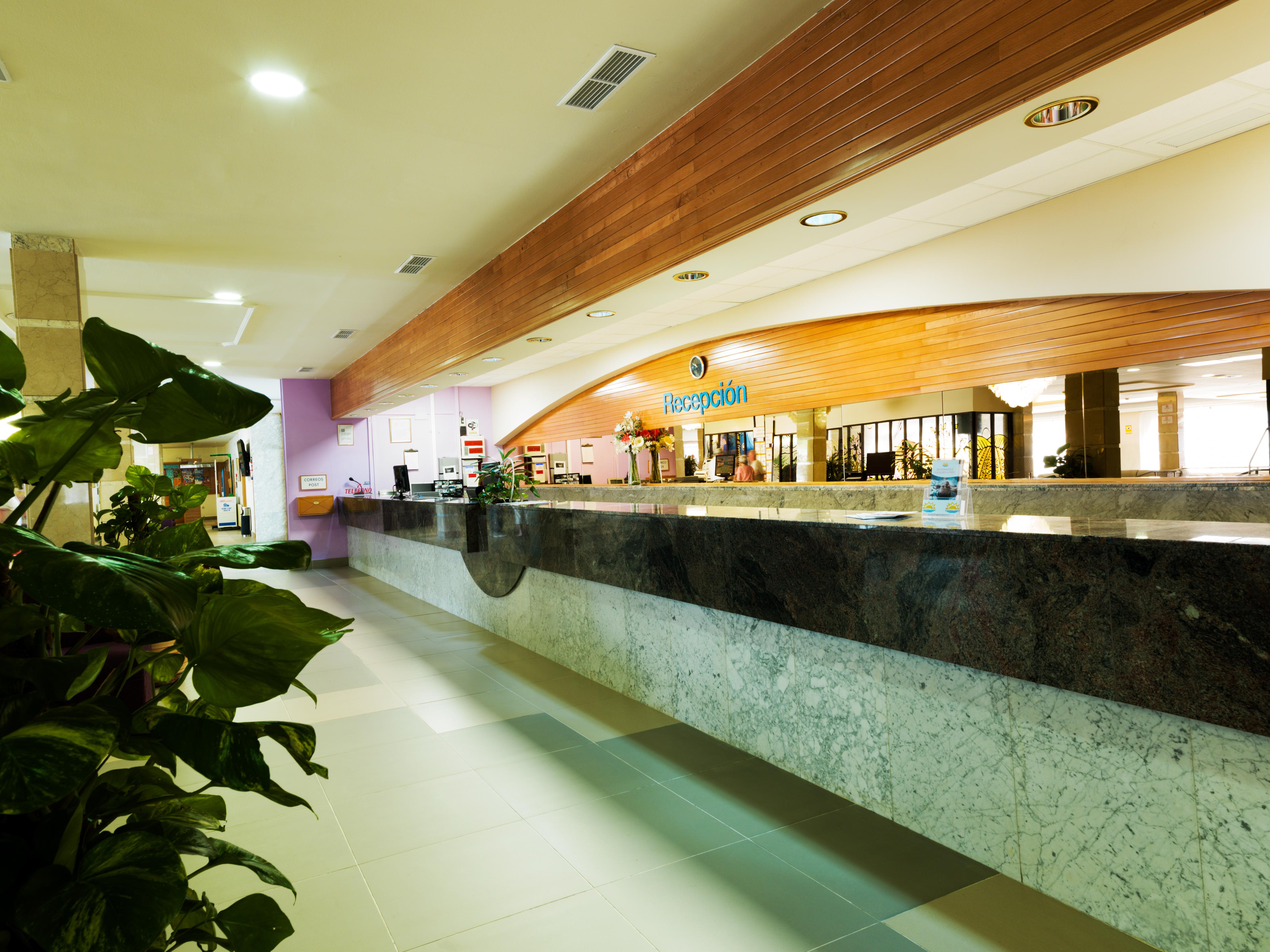 Hotel Monarque Fuengirola Park Exterior photo