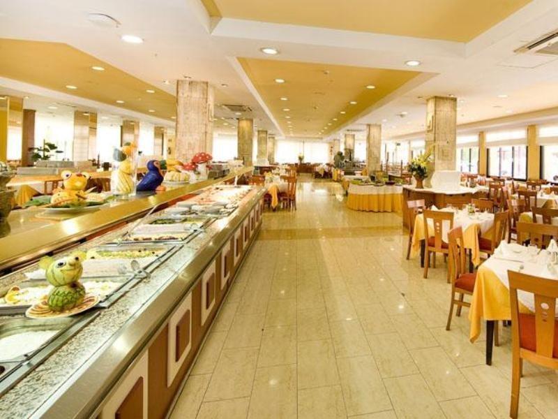 Hotel Monarque Fuengirola Park Exterior photo
